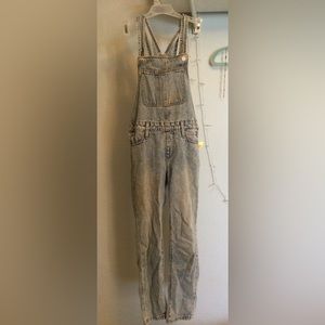 Light blue overalls long pants. (Old Navy)